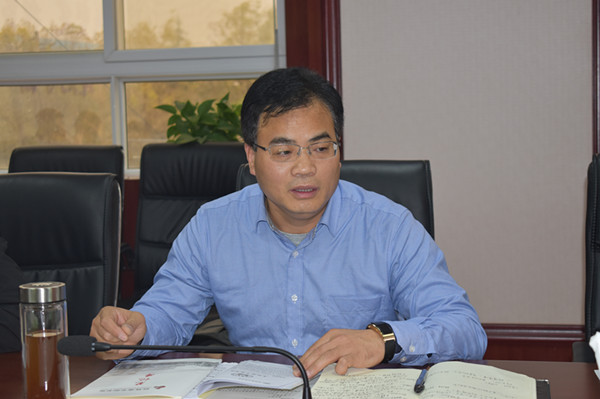 李书记讲党课2.jpg