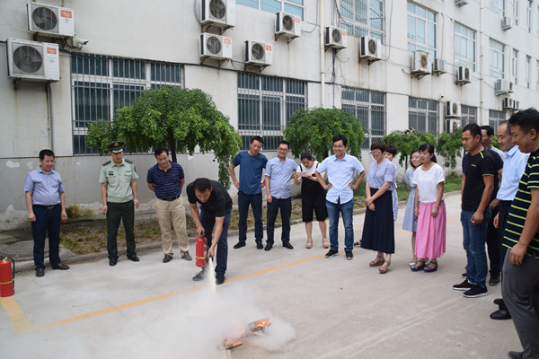 消防演练_副本.jpg